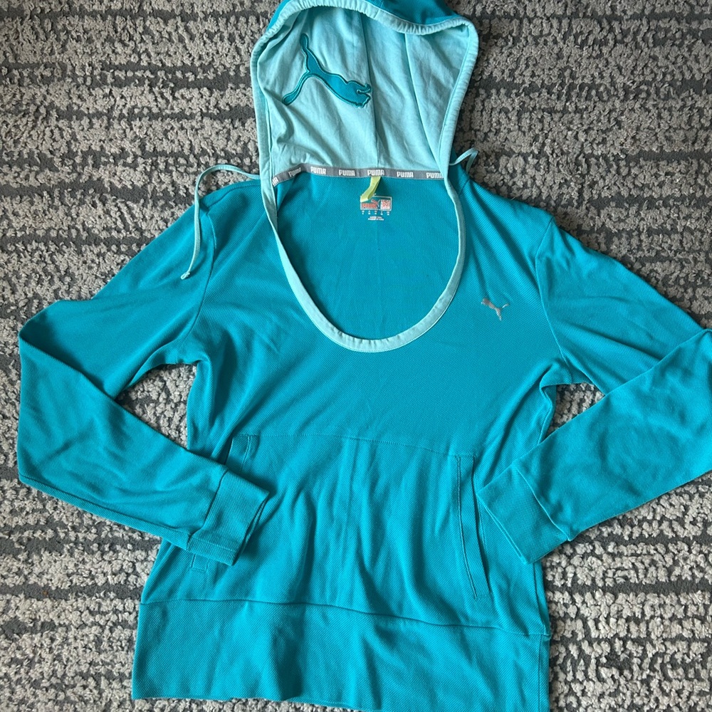 Puma Women’s Hoodie Small Teal Blue Long Sleeve Pullover Logo Sweatshirt Active